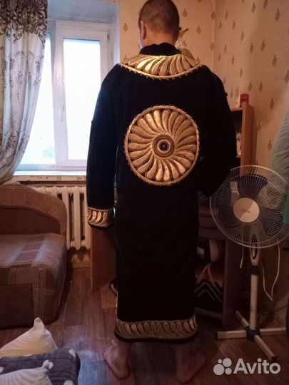 Национальный халат