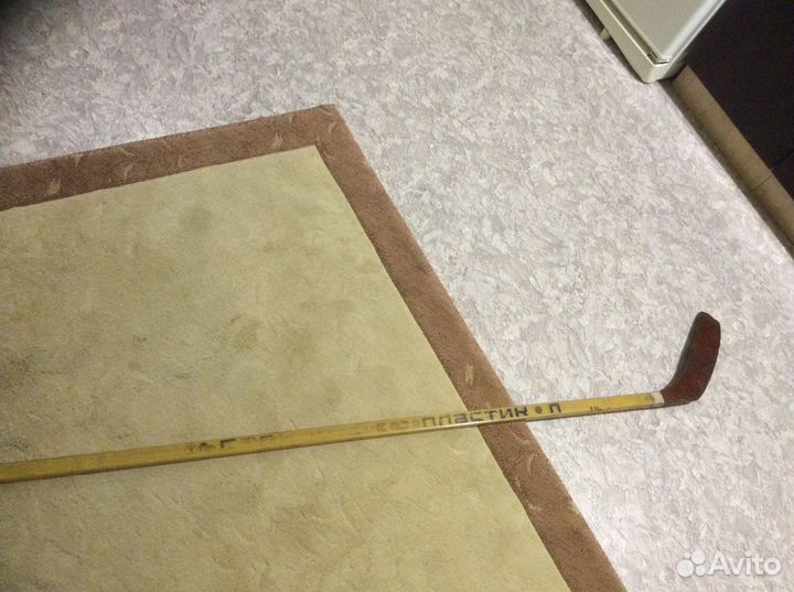 Клюшка хоккейная