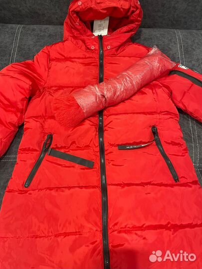 Пуховик зимний женский