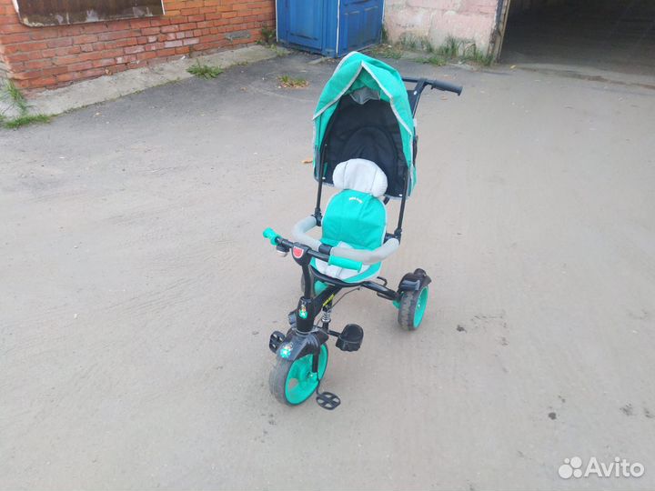 Детский велосипед с ручкой бу