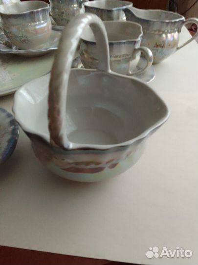 Чайный сервиз с самоваром