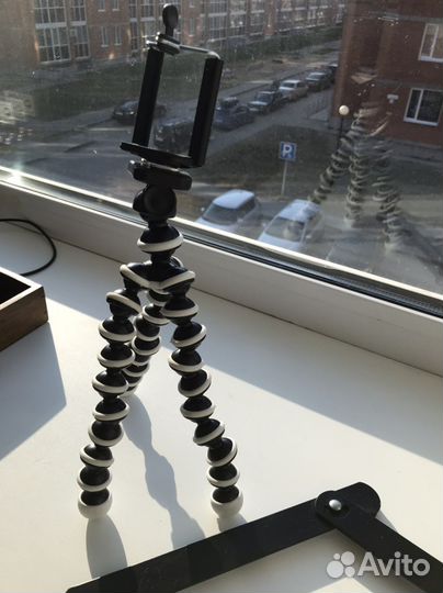 Кольцевая лампа со штативом настольная + осминог