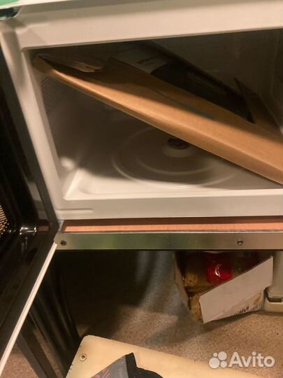 Полностью новая микроволновка Hyundai HYM M2038