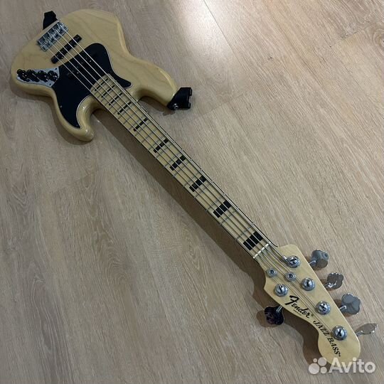 Басс гитара Fender American Deluxe Jazz bass V