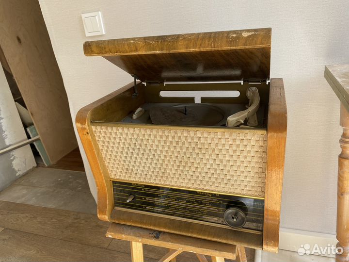 Радиоприемник rekord