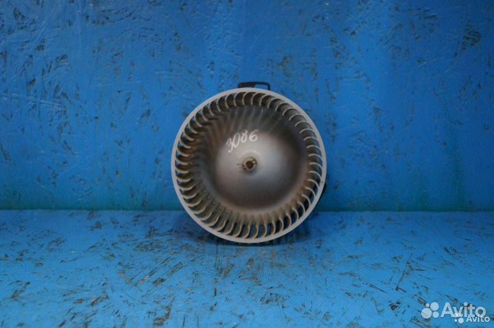 Моторчик печки Mazda 3 8727000861