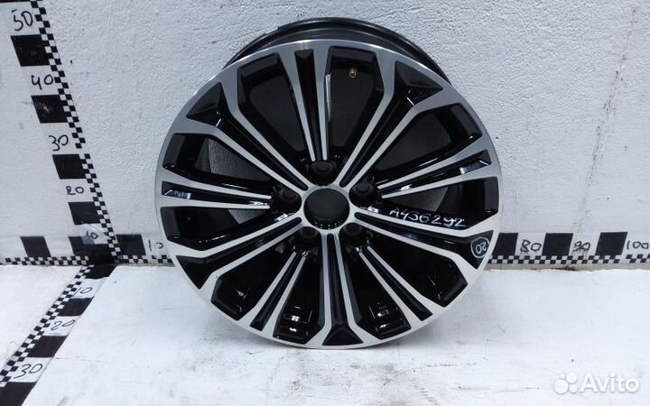 Диск колеса литой Toyota Corolla E210 R17