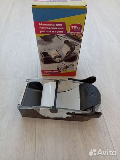 Машинка для приготовления роллов и сиши