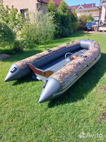 Надувная лодка пвх бу Riif Triton