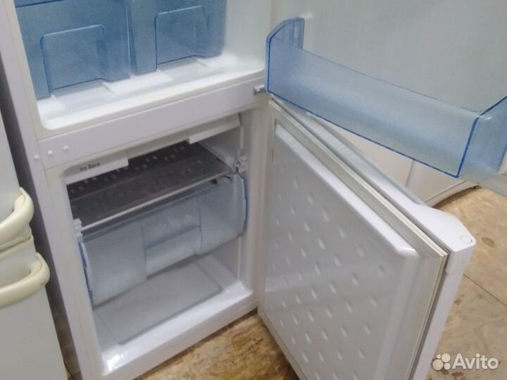 Холодильник б/у beko узкий 55 см