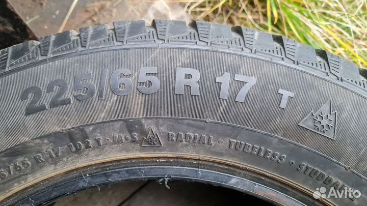 Continental ContiIceContact 4x4 225/65 R17 102T