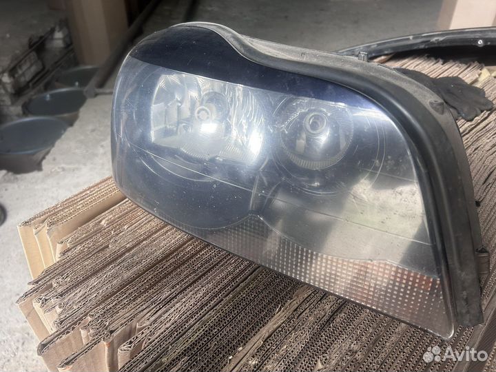 Фара левая передняя Volvo XC90
