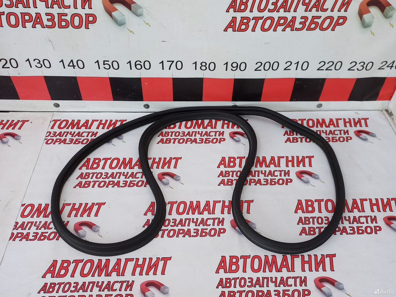 Уплотнитель крышки багажника Киа К5 19-н.в