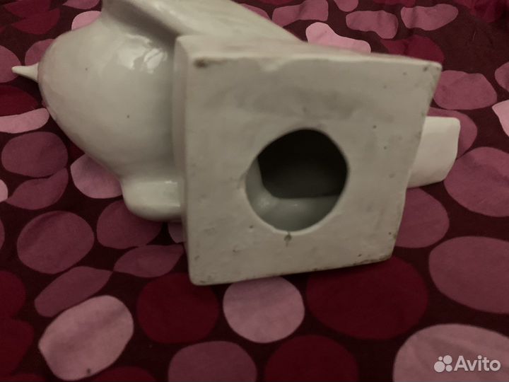 Фарфоровый голубь