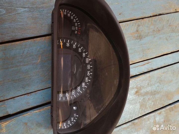 Щиток приборов mercedes w203