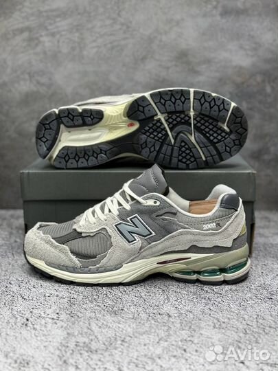 Кроссовки new balance 2002r grey