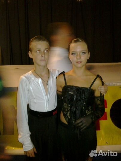 Костюм для бально-спортивных танцев