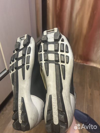 Лыжные ботинки salomon 43 размер