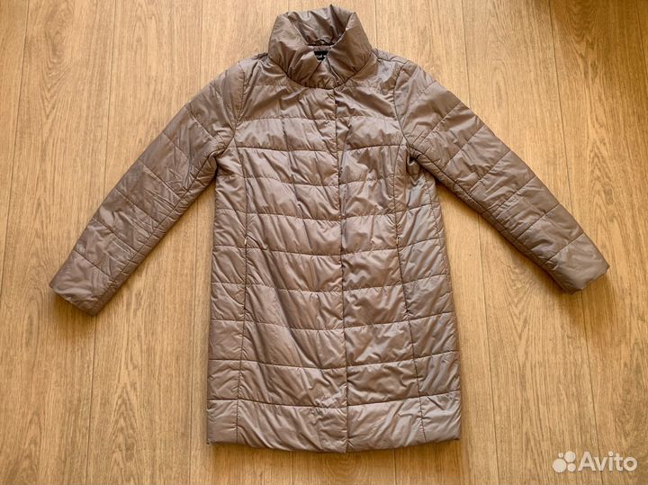 Куртки весна 44