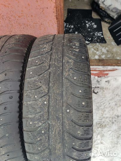 Bridgestone Ice Cruiser 7000 205/65 R15