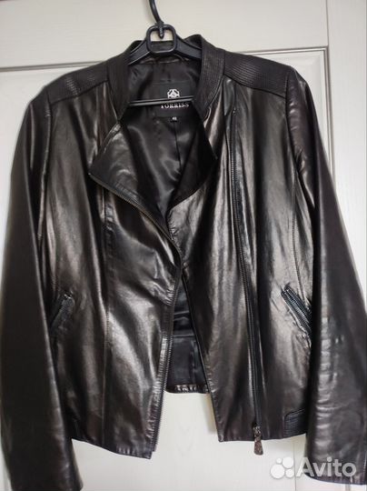 Куртка кожаная женская
