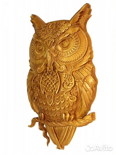 Резное панно из дерева 