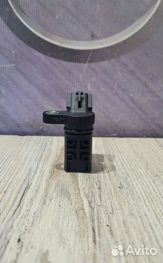 Датчик коленвала Nissan almera N16