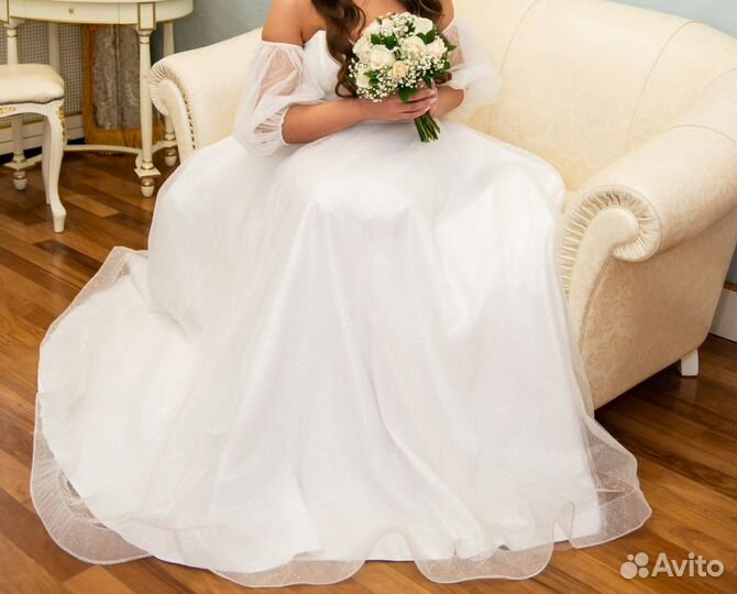 Шикарное свадебное платье