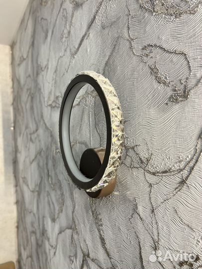 Настенный светильник бра