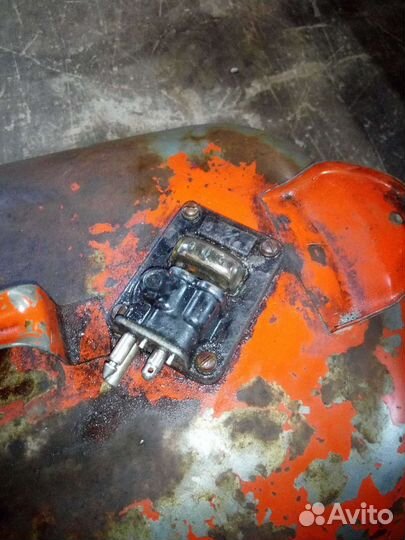 Бензобак для лодочного мотора