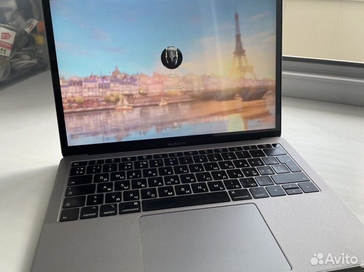Apple MacBook Air 13
