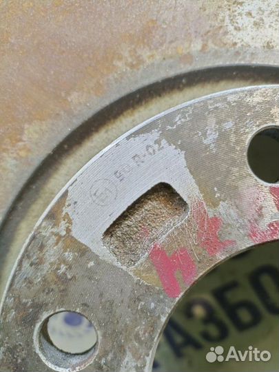 Тормозной диск передний правый Mazda 3 Bk седан