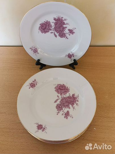 Сервиз столовый. 6 персон.17 предметов.Кахла. гдр