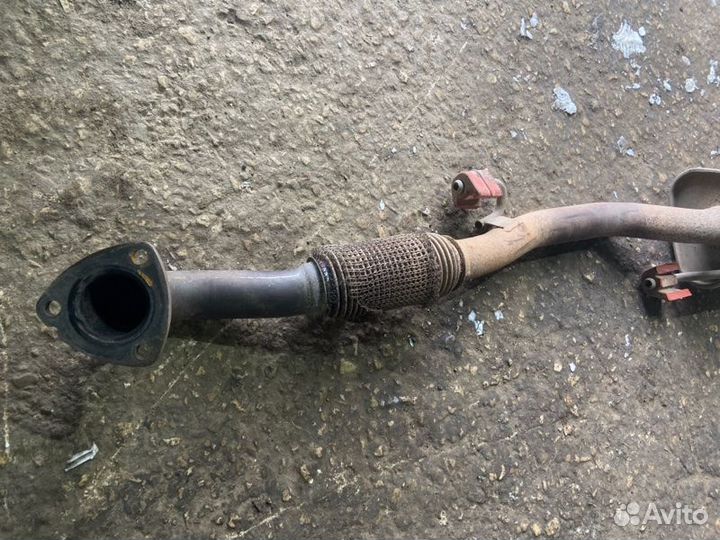 Глушитель Volkswagen Polo 5 2011