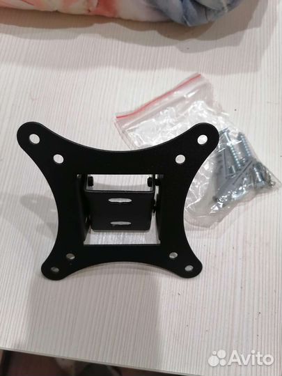 Кронштейн для телевизора