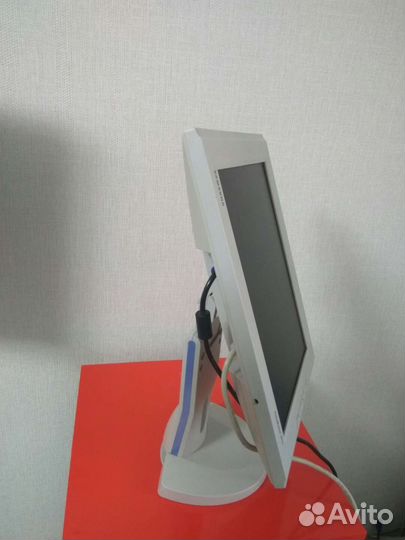 Монитор Samsung 151s s