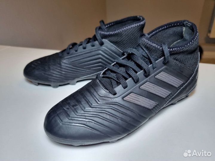 Бутсы adidas predator