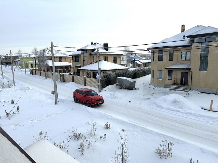 Дом 241 м² на участке 10 сот.