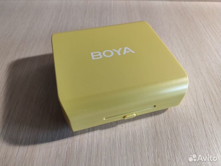 Беспроводной микрофон Boya BY-XM6-K1Y желтый