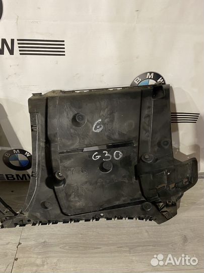 Крепление/кронштейн заднего бампера BMW 5 G30