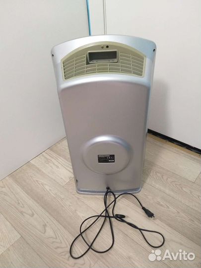 Очиститель,ионизатор воздуха