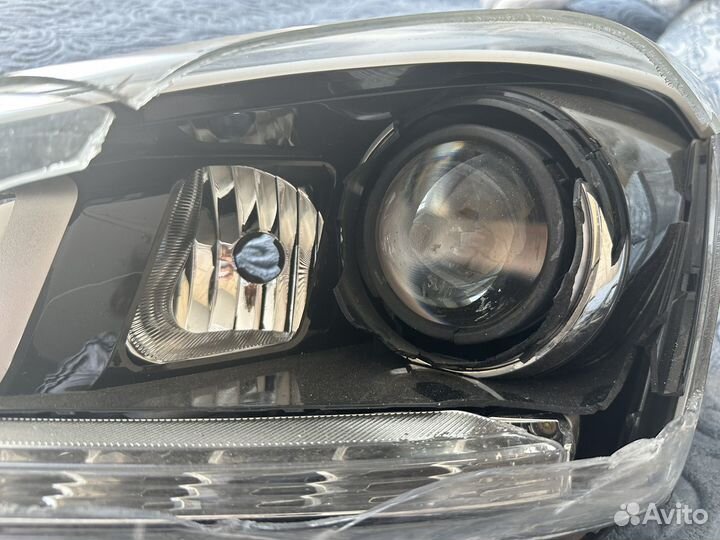 Передняя левая фара Hyundai creta