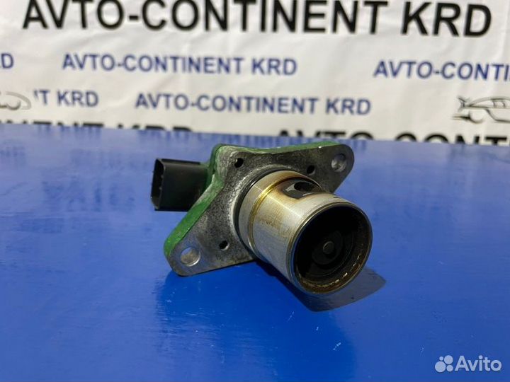 Клапан EGR Nissan Tiida NC11 HR15