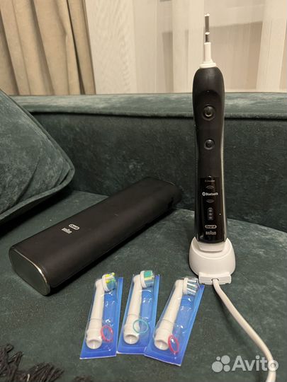 Электрическая зубная щетка oral braun