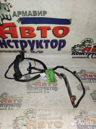 Проводка двери задняя правая Hyundai Solaris седан