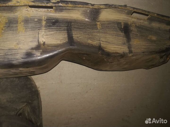 Задний бампер Passat b3