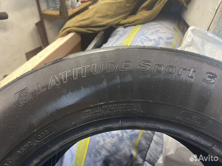 Michelin Latitude Sport 3 235/65 R17 104W