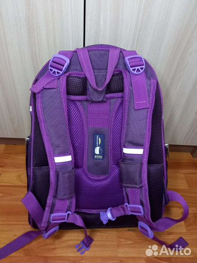 Рюкзак школьный