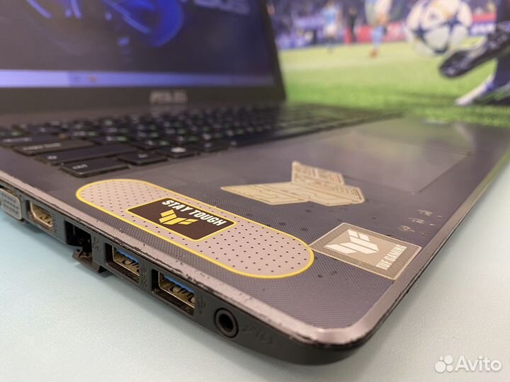 Игровой Ноутбук Asus 2 видеокарты/i5/8gb/SSD+HDD