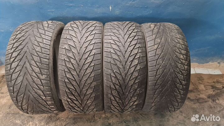 Toyo Proxes S/T 305/40 R22 114V